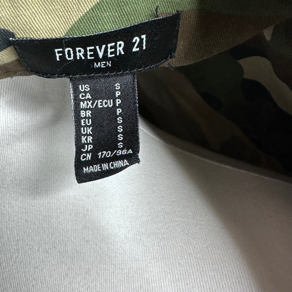 Forever 21 Men Camo Hooded Utility‎ Shirt Jacket Button Down Long Sleeve Size S - Picture 6 of 7